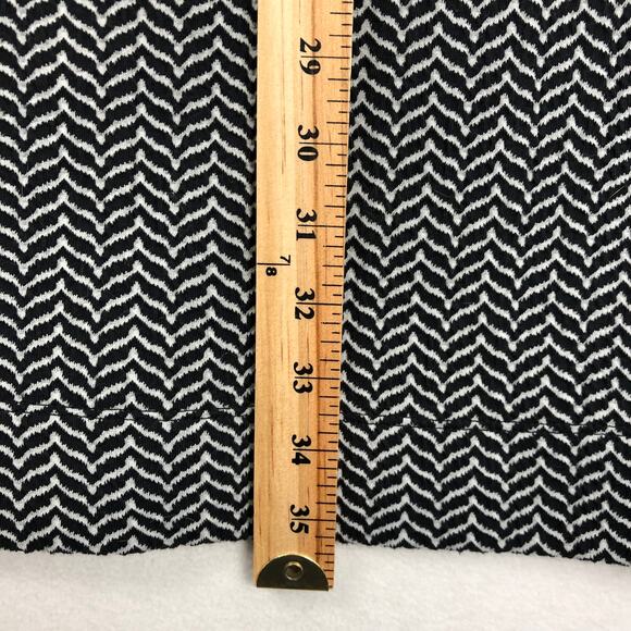 LOFT Sleeveless Chevron Knit Shift Dress Black White Women's Medium NWT - Picture 8 of 10